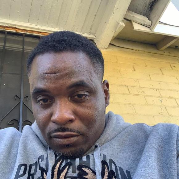 Meet your Posher, Denham - Picture 1 of 1